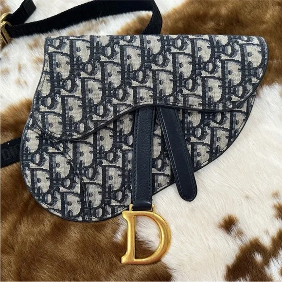 Christian Dior Monogram Navy Oblique Saddle Belt Bag - Picture 4 of 17